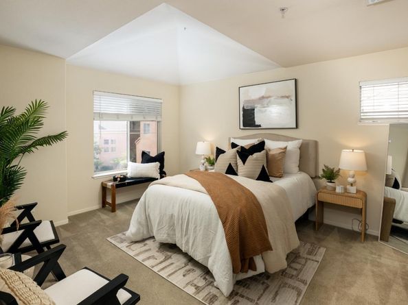 994 Alpine Terrace 2, Sunnyvale CA 94086