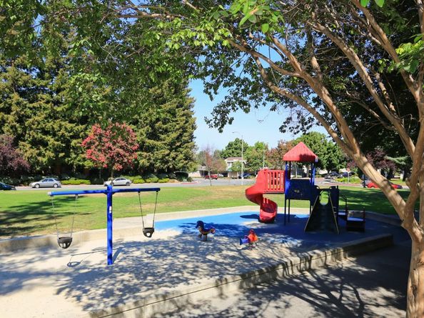 994 Alpine Terrace 2, Sunnyvale CA 94086