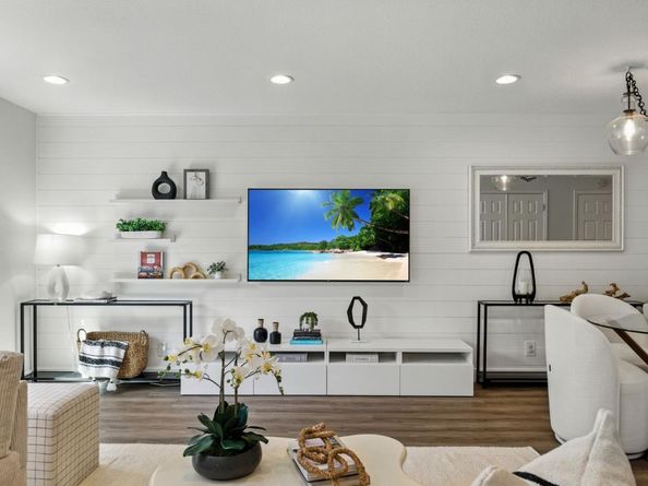 369 N Claremont Street 3, San Mateo CA 94401