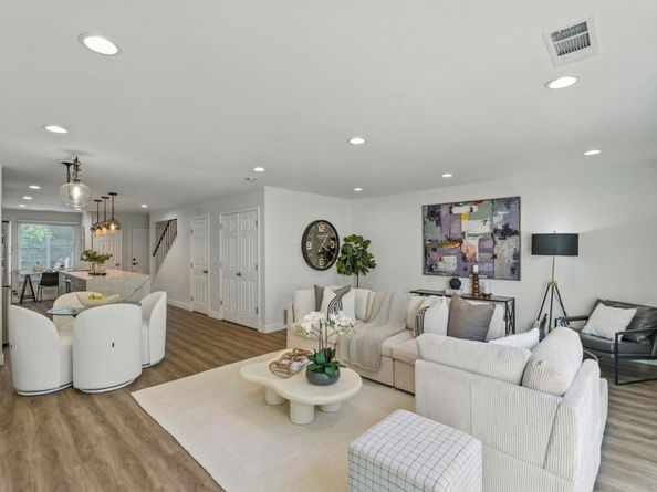 369 N Claremont Street 3, San Mateo CA 94401