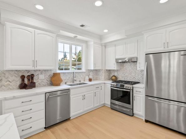 16717 Shannon Road, Los Gatos CA 95032