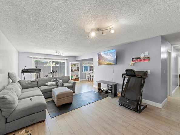 Gordon, Redwood City CA 94061