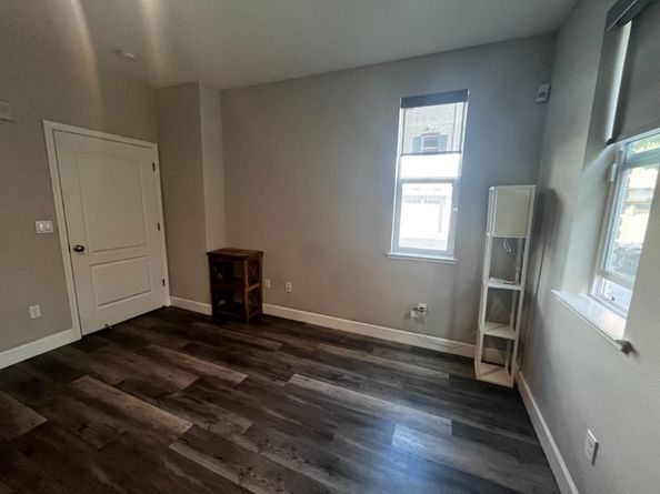 2733 Sorano 7, San Jose CA 95111
