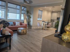 2733 Sorano 7, San Jose CA 95111