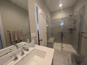 2733 Sorano 7, San Jose CA 95111