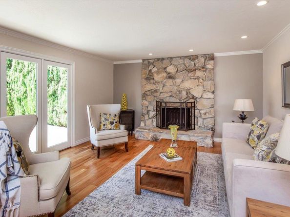 238 Hillview Avenue, Redwood City CA 94062