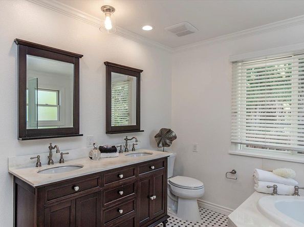 238 Hillview Avenue, Redwood City CA 94062