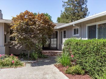 238 Hillview Avenue