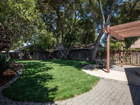 637 Central Avenue, Menlo Park CA 94025