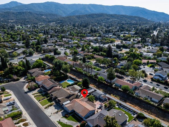 6137 Oak Forest Way, San Jose CA 95120