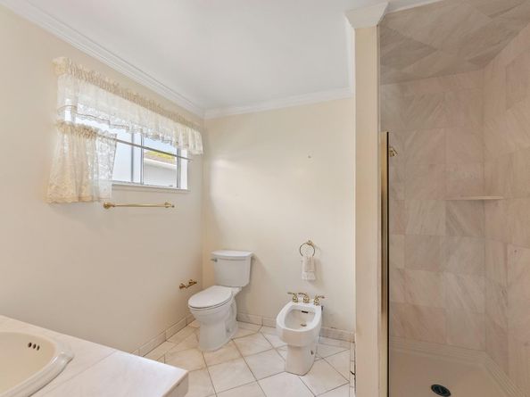 6137 Oak Forest Way, San Jose CA 95120
