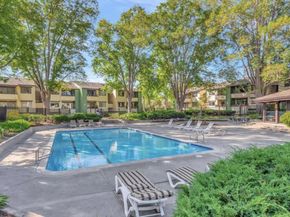 777 San Antonio Road 93, Palo Alto CA 94303