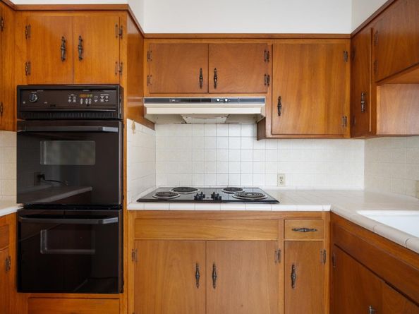 58 N Mayfair Avenue, Daly City CA 94015