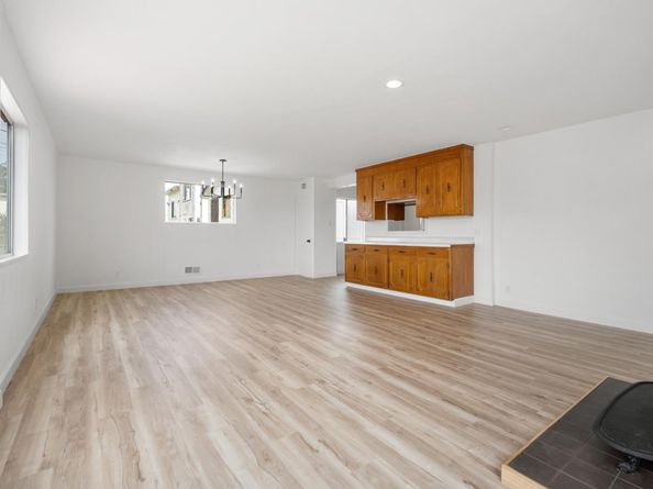 58 N Mayfair Avenue, Daly City CA 94015
