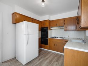 58 N Mayfair Avenue, Daly City CA 94015