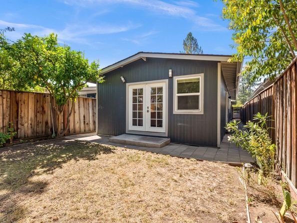 424 5th Avenue, Redwood City CA 94063