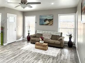 6142 E Peabody Street, Long Beach CA 90808