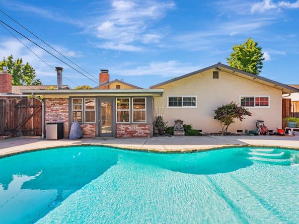 1011 Rawlings Drive, San Jose CA 95136