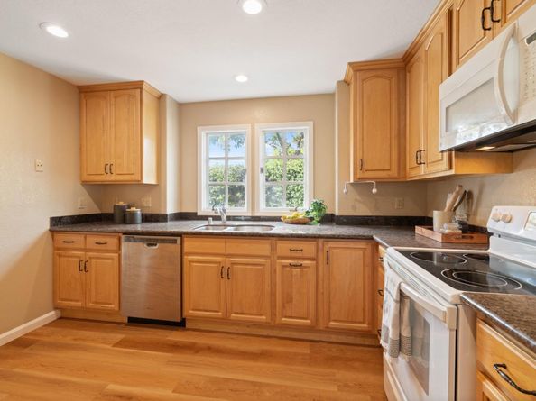 4750 Capitola Road, Capitola CA 95010