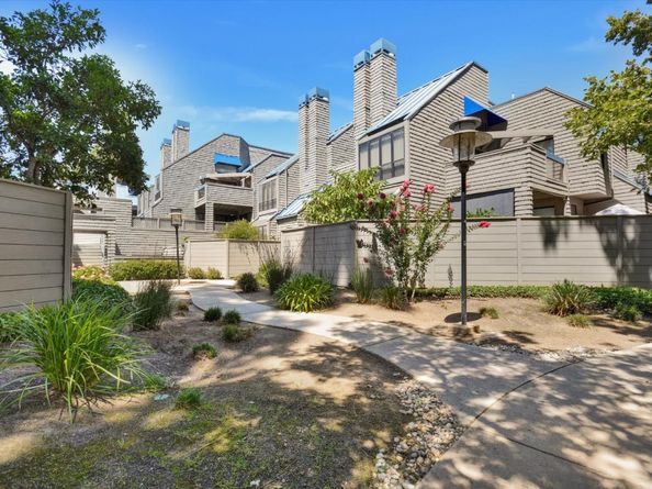 1129 Foxchase Drive, San Jose CA 95123