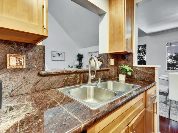 1129 Foxchase Drive, San Jose CA 95123