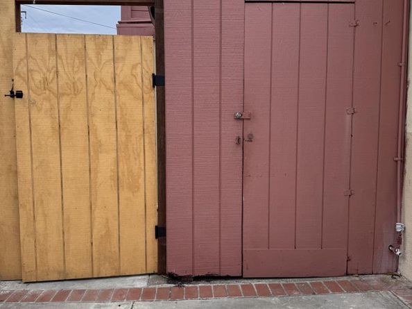 24545 Leona Drive, Hayward CA 94542