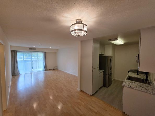 309 Tradewinds Drive 3, San Jose CA 95123