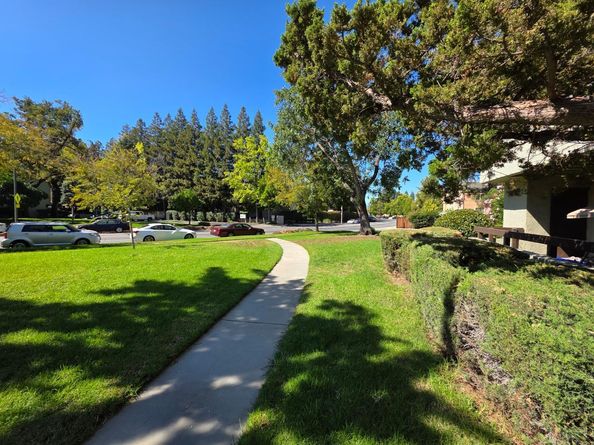 309 Tradewinds Drive 3, San Jose CA 95123