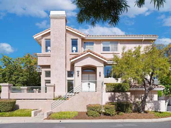 6034 Capriana Common 69, Fremont CA 94555