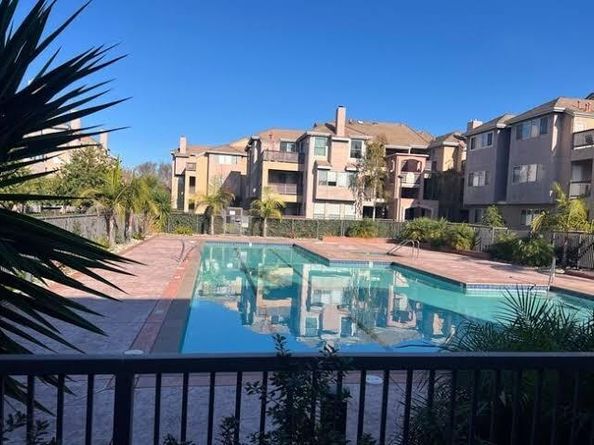 Undisclosed Address #ML82057595, Redwood Shores CA 94065