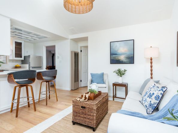3210 Laura Lane, Santa Cruz CA 95065