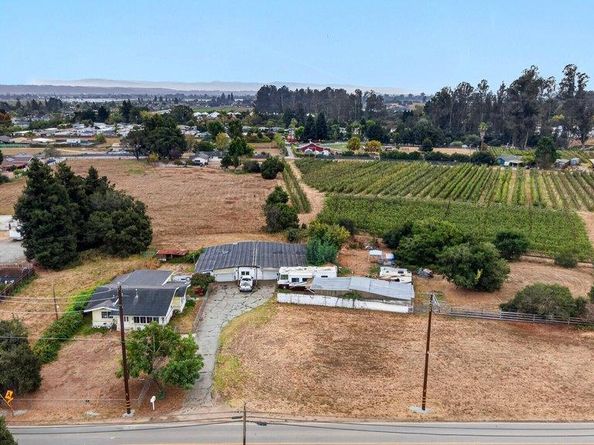 897 Green Valley Road, Watsonville CA 95076