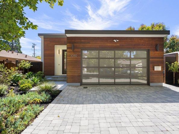 3080 South Court, Palo Alto CA 94306