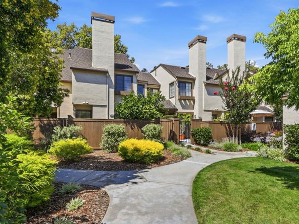 2071 Foxhall Loop, San Jose CA 95125