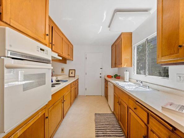 7864 Belknap Drive, Cupertino CA 95014