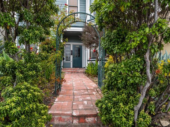 Shattuck, Berkeley CA 94705