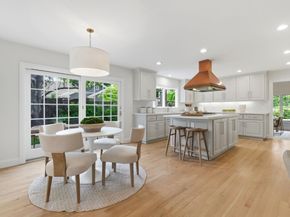 8 Almendra Lane, Los Altos CA 94022