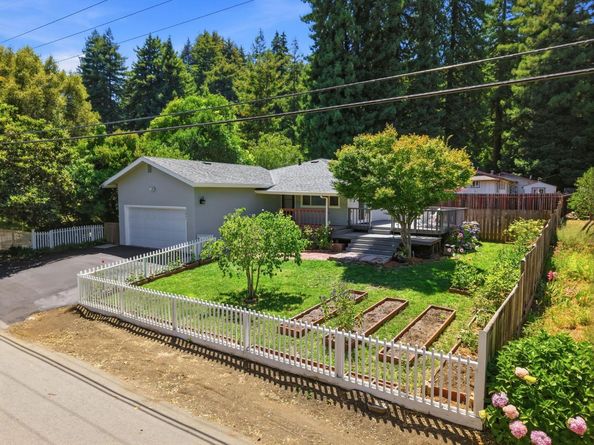 5851 Plateau Drive, Felton CA 95018