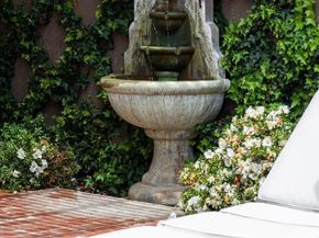 1445 Valparaiso Avenue, Menlo Park CA 94025