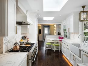 1445 Valparaiso Avenue, Menlo Park CA 94025