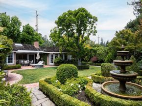 1445 Valparaiso Avenue, Menlo Park CA 94025