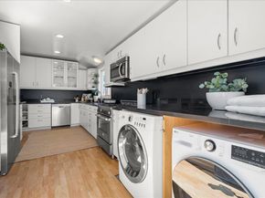 991 Lincoln Avenue, Palo Alto CA 94301