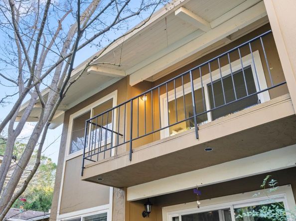 420 Alberto Way 51, Los Gatos CA 95032