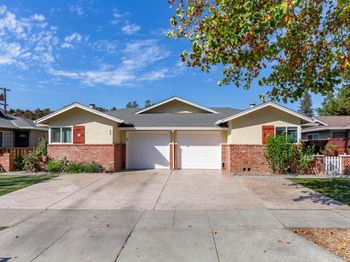 527 Hazel Dell Way