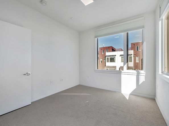 501 Hudson Avenue 304, San Francisco CA 94124