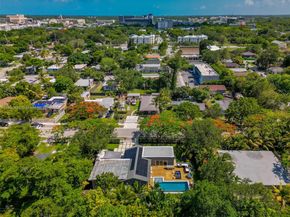 5943 SW 62nd St, South Miami FL 33143