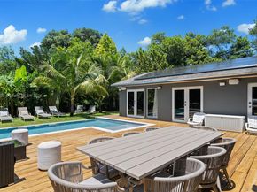 5943 SW 62nd St, South Miami FL 33143