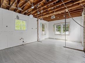 177 NE 47th St, Miami FL 33137