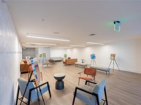 7751 NW 107th Ave 721, Doral FL 33178