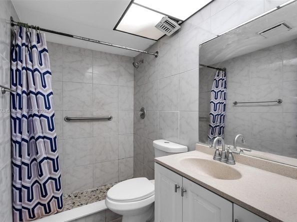 3001 NW 48th Ave 139, Lauderdale Lakes FL 33313